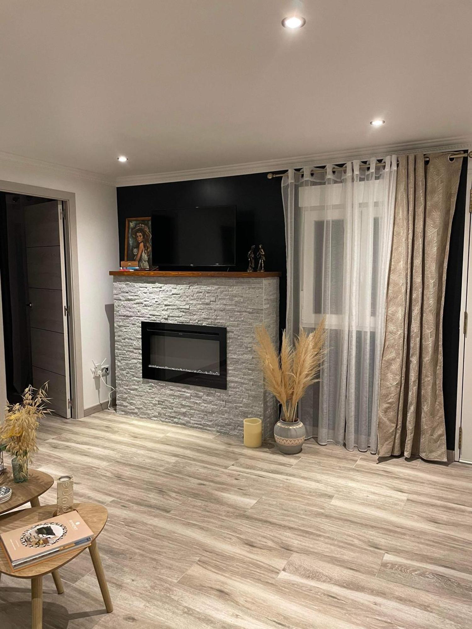 Holiday home Maison Avec Cheminee Et Jardin Pres Des Commerces Beziers