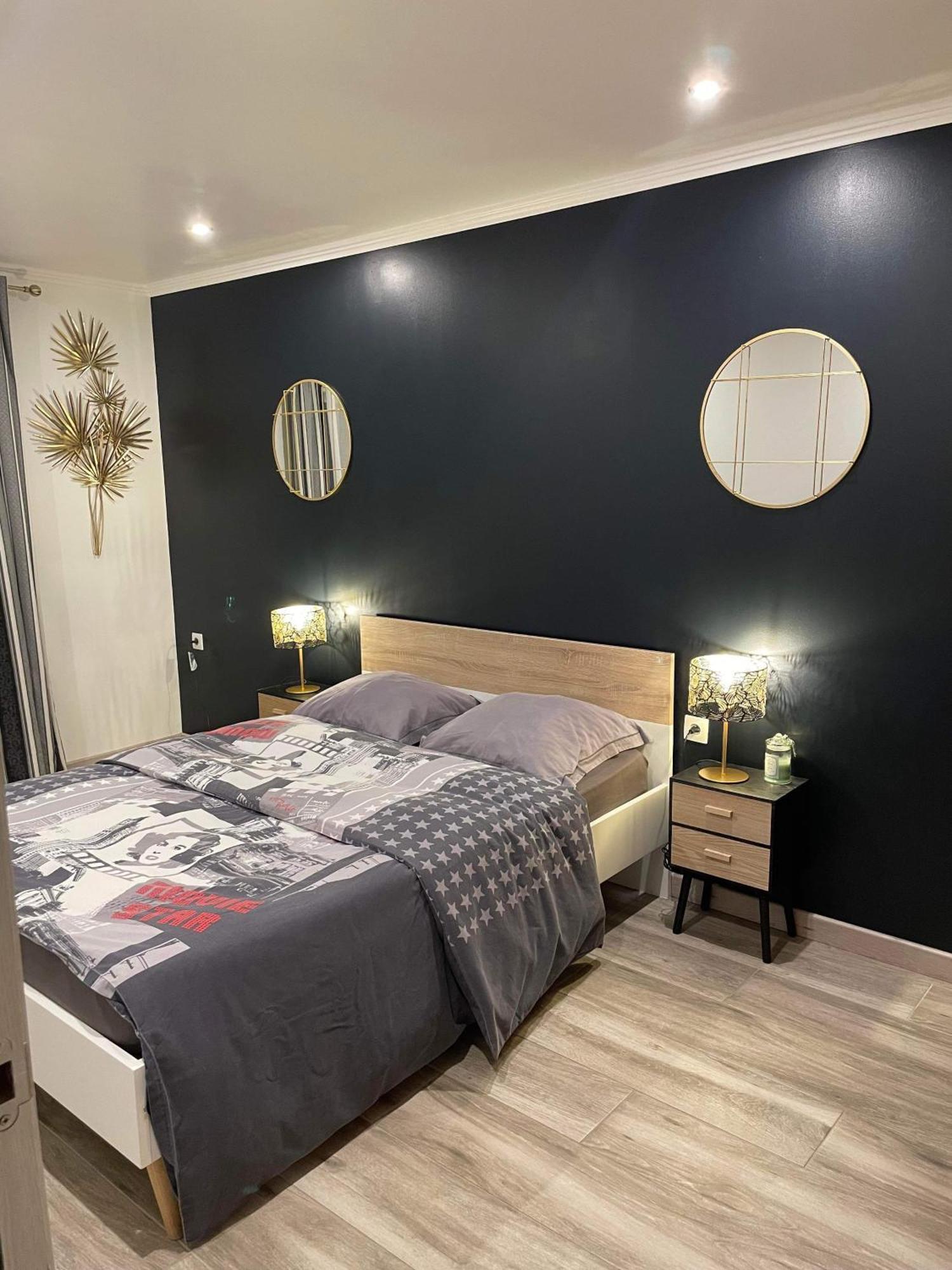 Hébergement de vacances Maison Avec Cheminee Et Jardin Pres Des Commerces *
